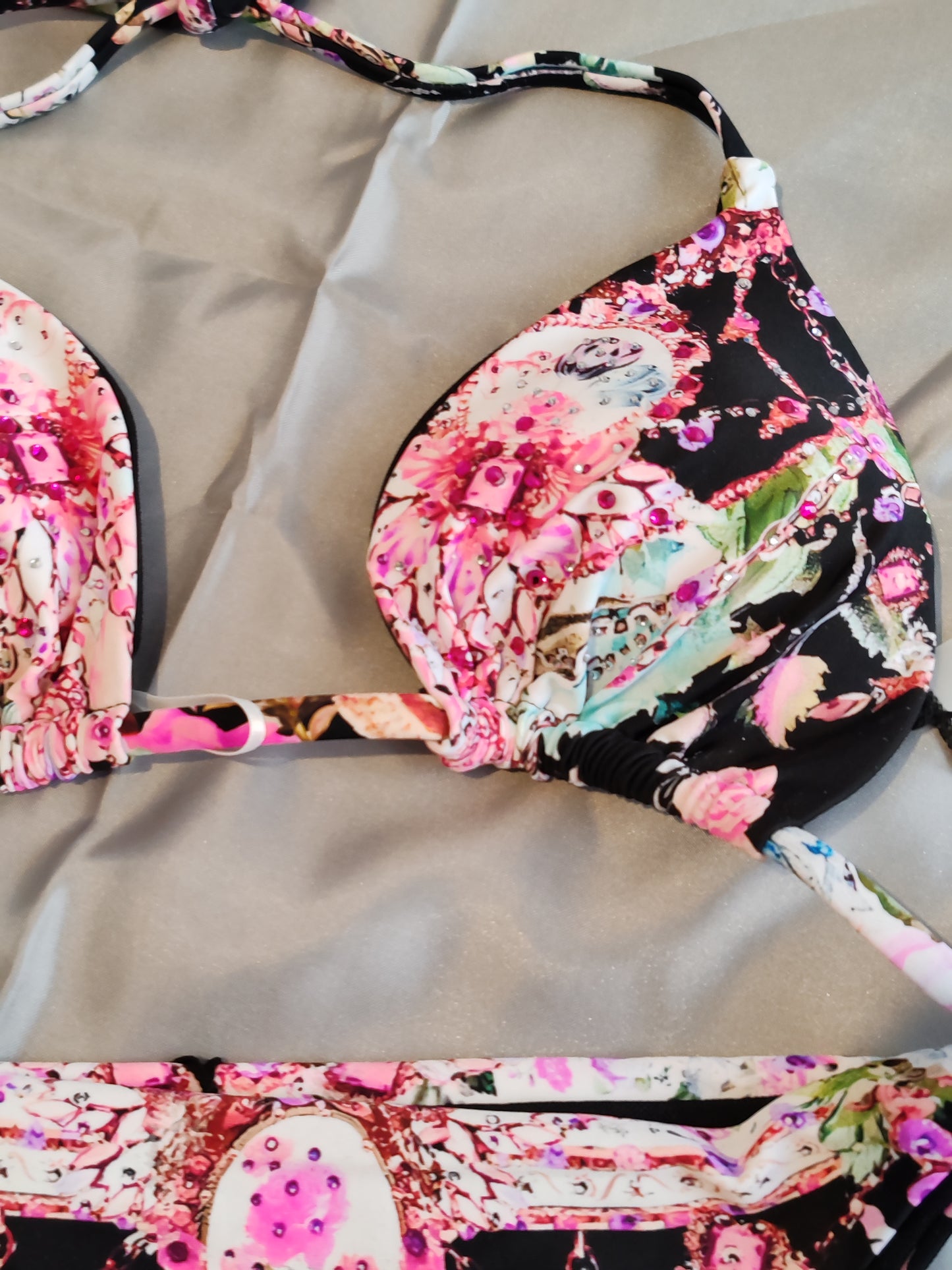 BIKINI BRILLIANT